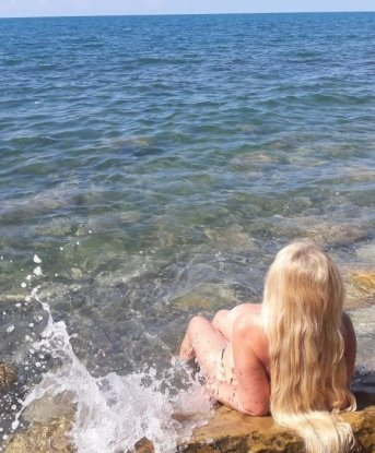 🌟💋
Со мной ты сможешь испытать настоящий оргазм и окунуться в море желания. Я знаю, как доставить незабываемое удовольствие и сделать тебя счастливым. 😈❤️
Мои услуги обширны и разнообразны - от классического секса до экзотического массажа. Я могу стать твоей нежной кошечкой или страстной львицей - выбор за тобой. 🐱🦁
Блондинка с изумительной фигурой и стройными ножками, я гарантирую тебе полное удовлетворение и наивысшую степень комфорта. Мои отзывы говорят сами за себя - каждый встречается со мной снова и снова. 💕💎
Мои фото стопроцентно реальны, чтобы ты мог оценить всю мою прекрасность перед нашей встречей. 📸👠
Не теряй время, напиши мне и представь себя настоящим ценителем женской красоты. Жду тебя в Москве, чтобы сделать нашу встречу незабываемой! 💃🏻🌹🌆 Надеждочка